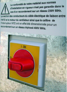 <strong>Interruptor paro/marcha</strong> montado y cableado.